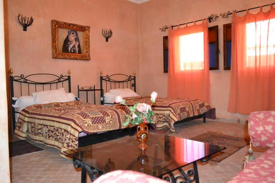 Aït el Rhazi Hotel Riad L' Arganier D' Or מראה חיצוני תמונה