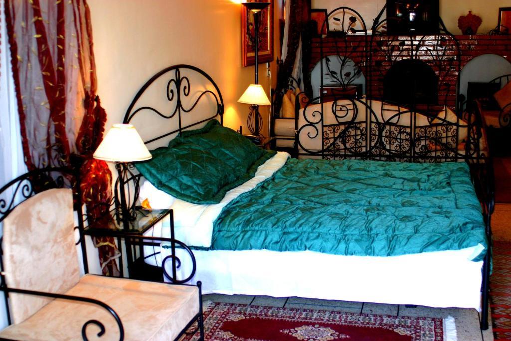 Aït el Rhazi Hotel Riad L' Arganier D' Or מראה חיצוני תמונה