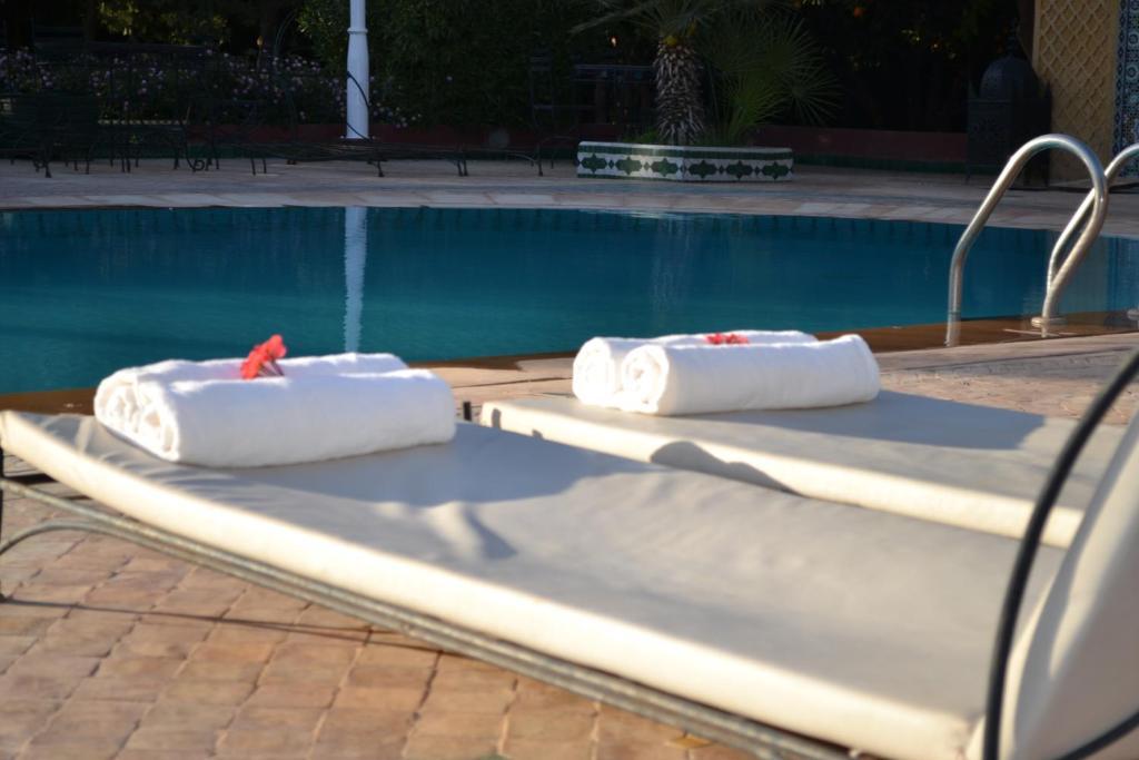 Aït el Rhazi Hotel Riad L' Arganier D' Or מראה חיצוני תמונה