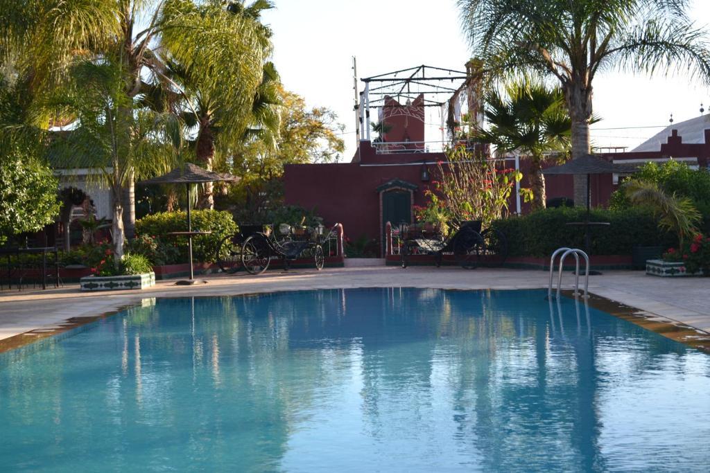 Aït el Rhazi Hotel Riad L' Arganier D' Or מראה חיצוני תמונה